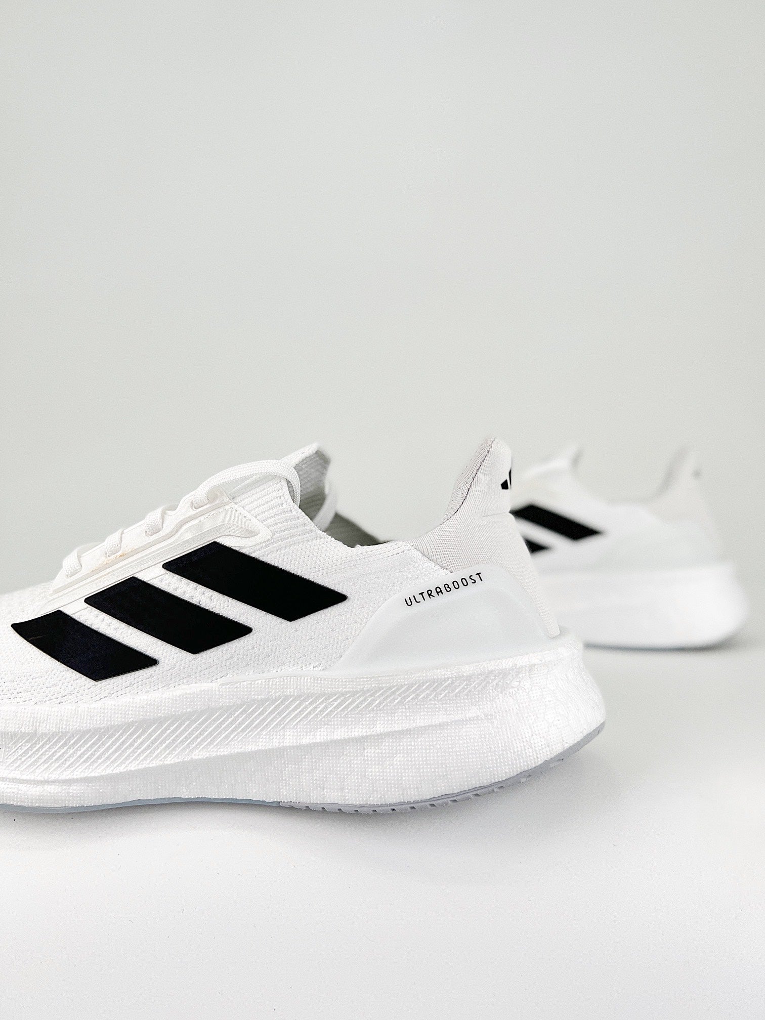 Tênis Adidas Ultraboost 5x