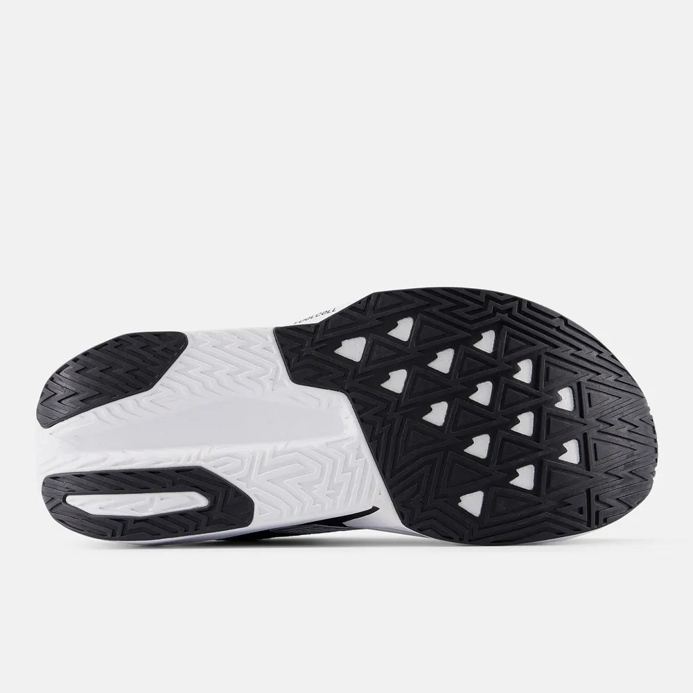 Tênis New Balance Fuelcell Rebel V5