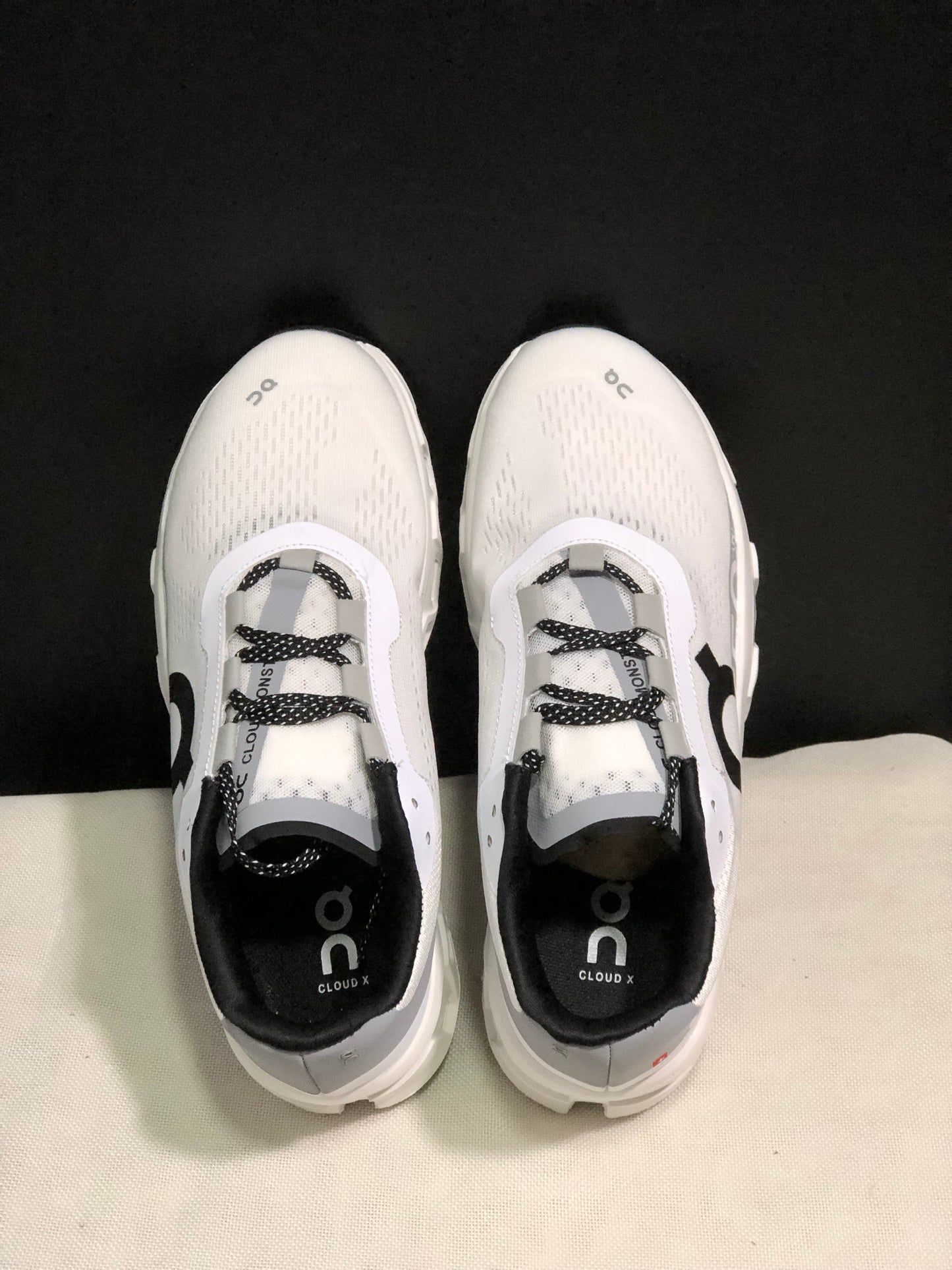 Tênis On Running Cloudmonster