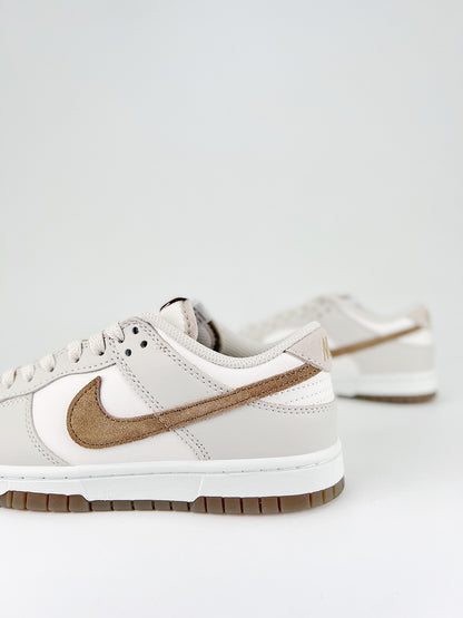 Nike Dunk Low SE Phantom Khaki