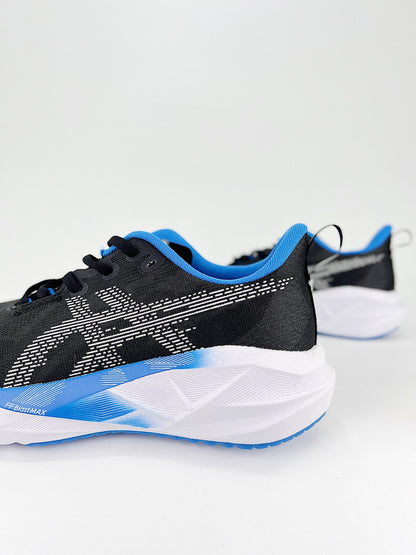 Tênis Asics Novablast 5