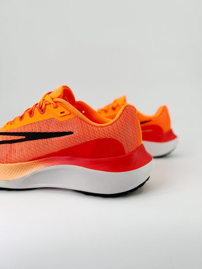 Tênis Nike Zoom Fly 5
