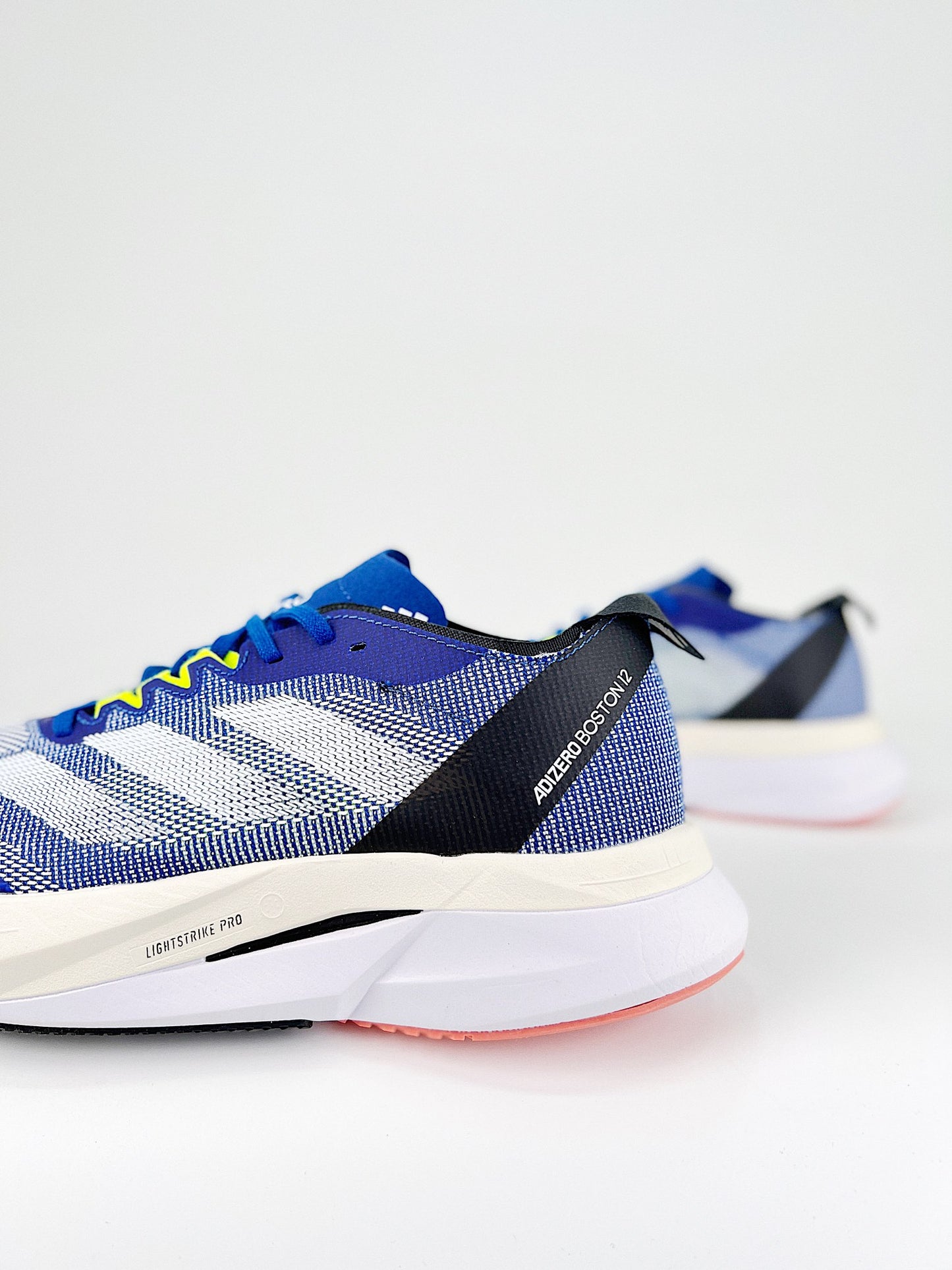 Tênis Adizero Boston 12