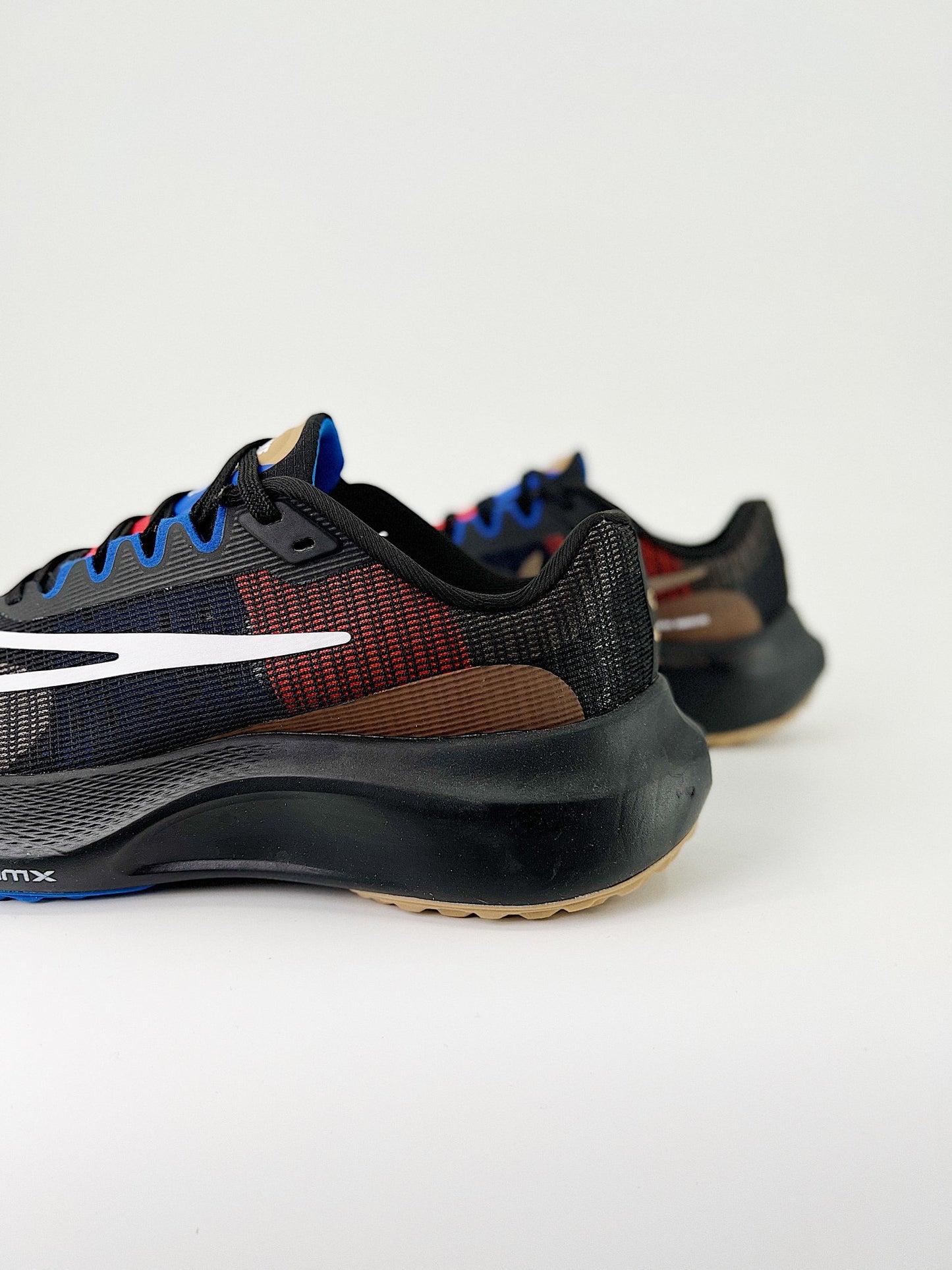 Tênis Nike Zoom Fly 5