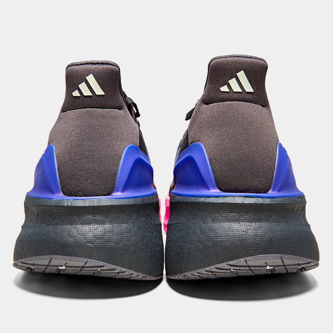 Tênis Adidas Ultraboost 5