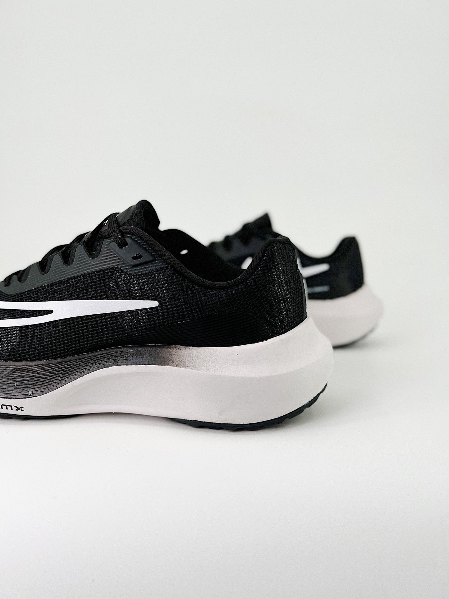 Tênis Nike Zoom Fly 5