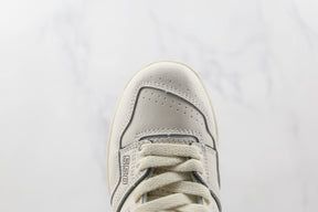 New Balance 550 Sea Salt Black