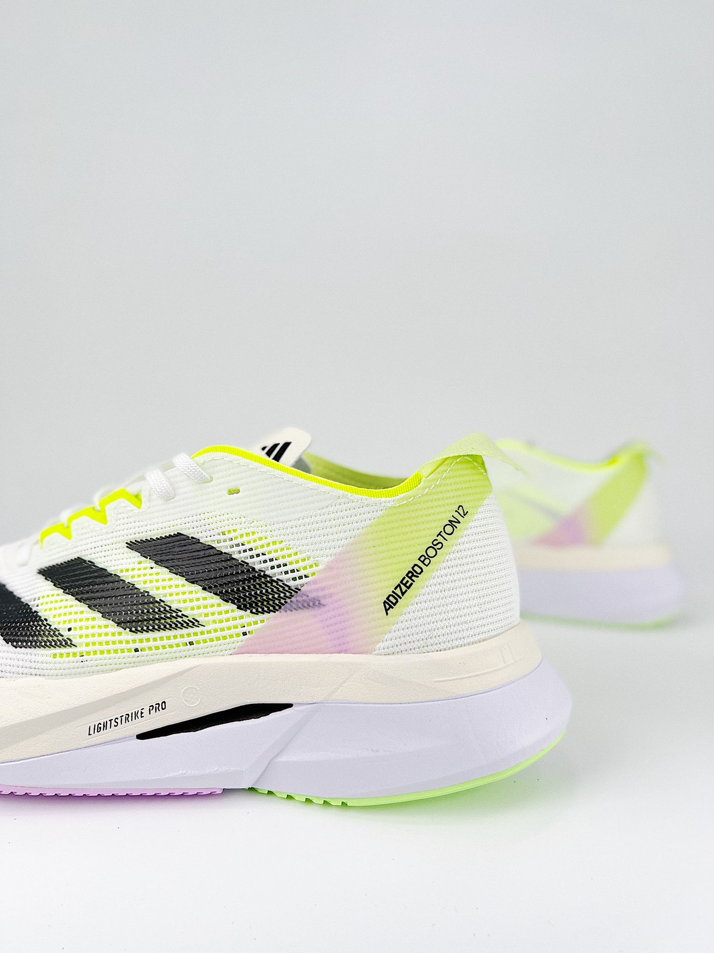 Tênis Adizero Boston 12