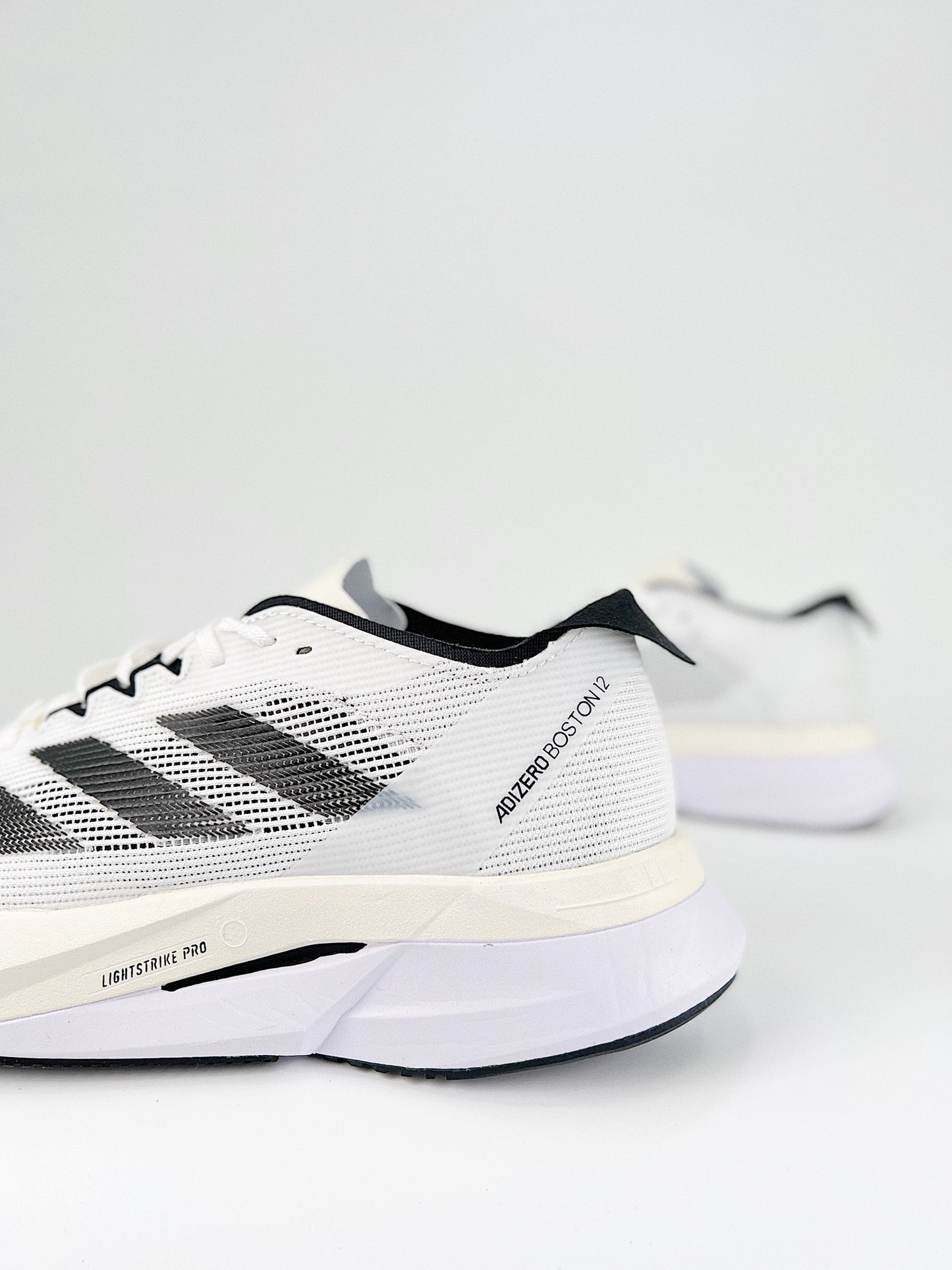 Tênis Adizero Boston 12