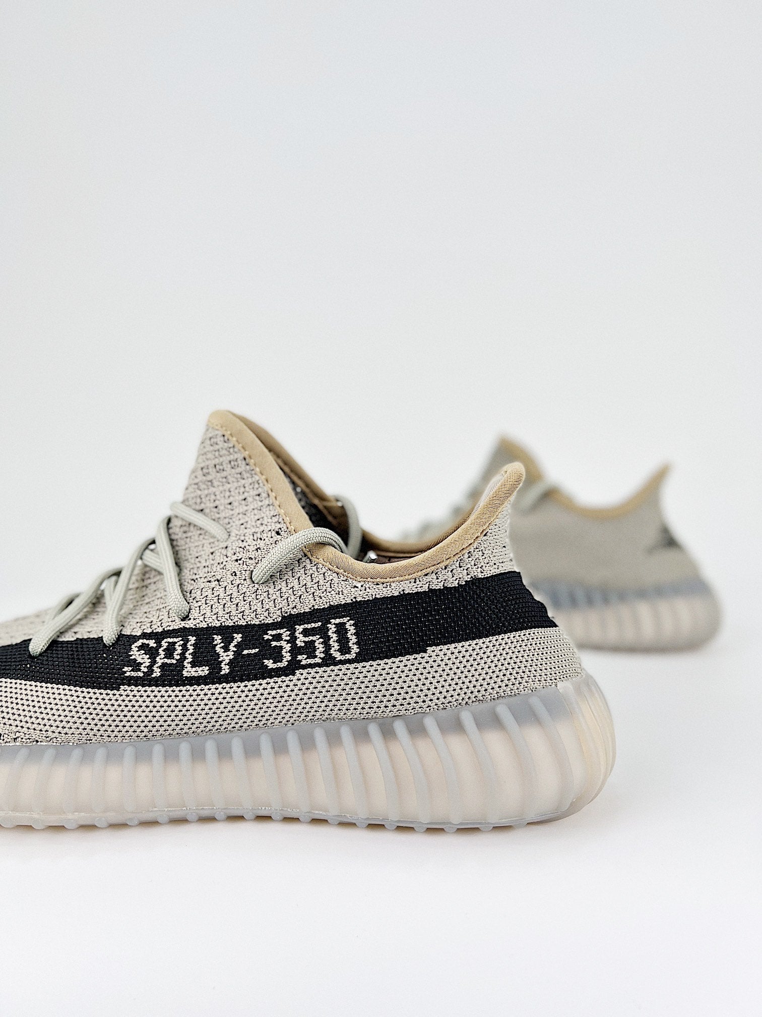 Adidas Yeezy 350 V2 Granite