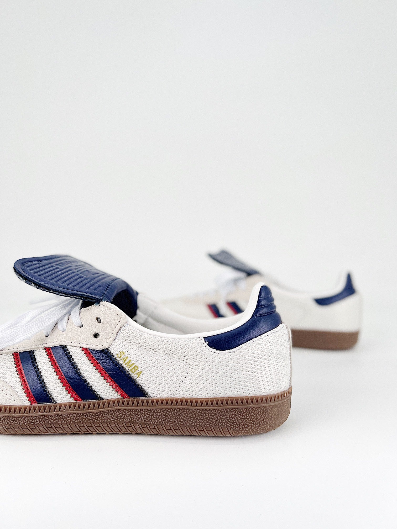Adidas Samba OG Crystal White Dark Blue