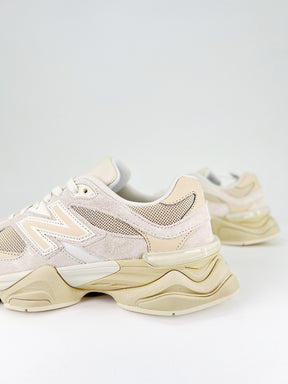 New Balance 9060 Khaki