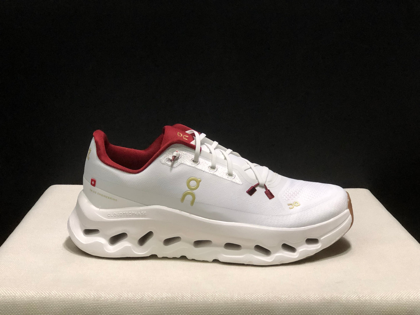 Tênis On Running Cloudtilt