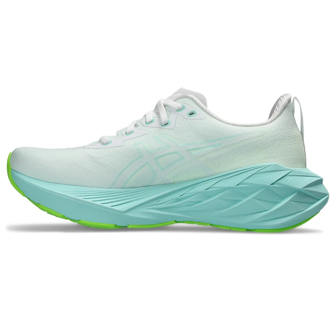 Tênis Asics Novablast 4