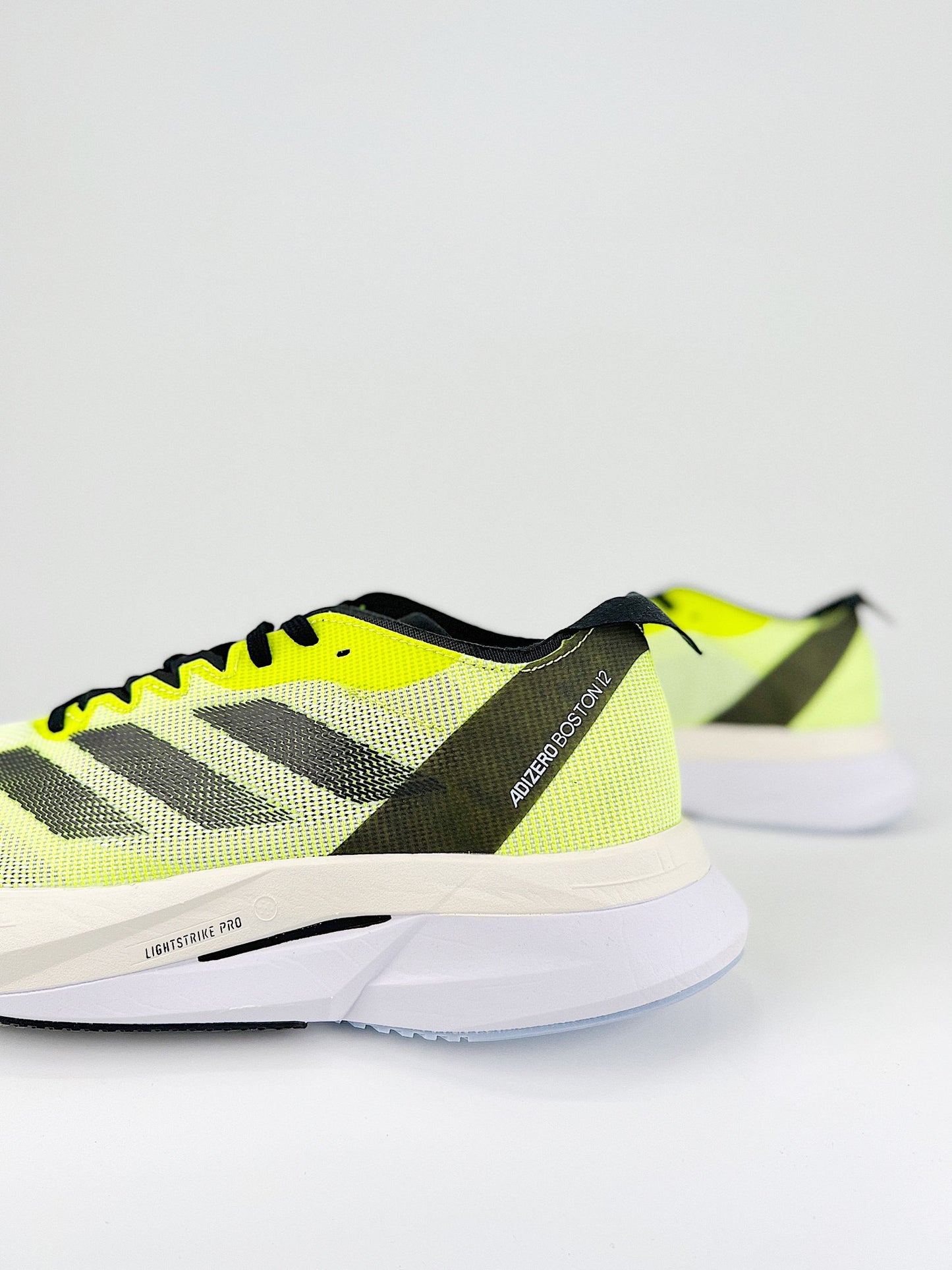 Tênis Adizero Boston 12