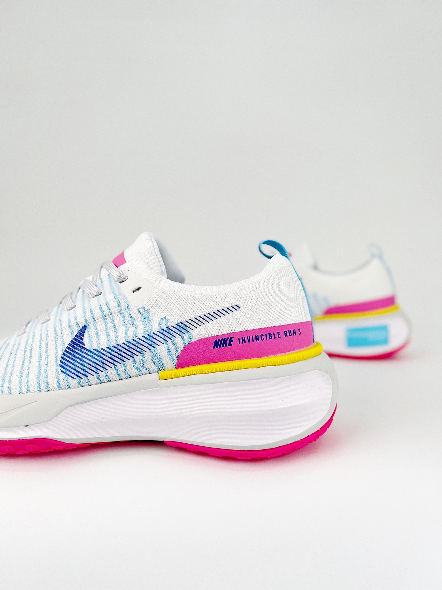 Tênis Nike Invincible 3