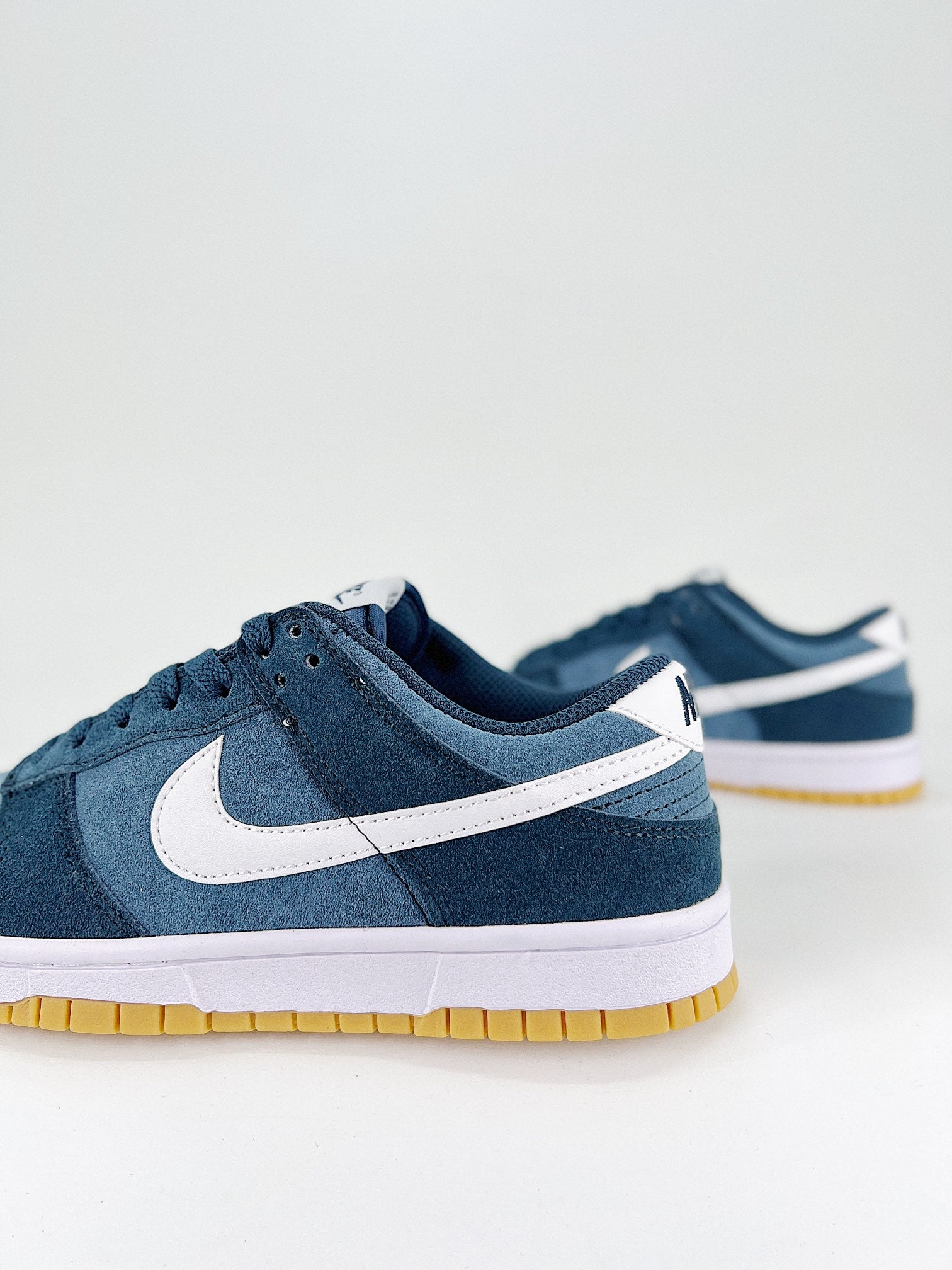 Nike Dunk Low SE Monsoon Blue