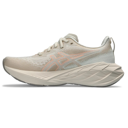 Tênis Asics Novablast 4