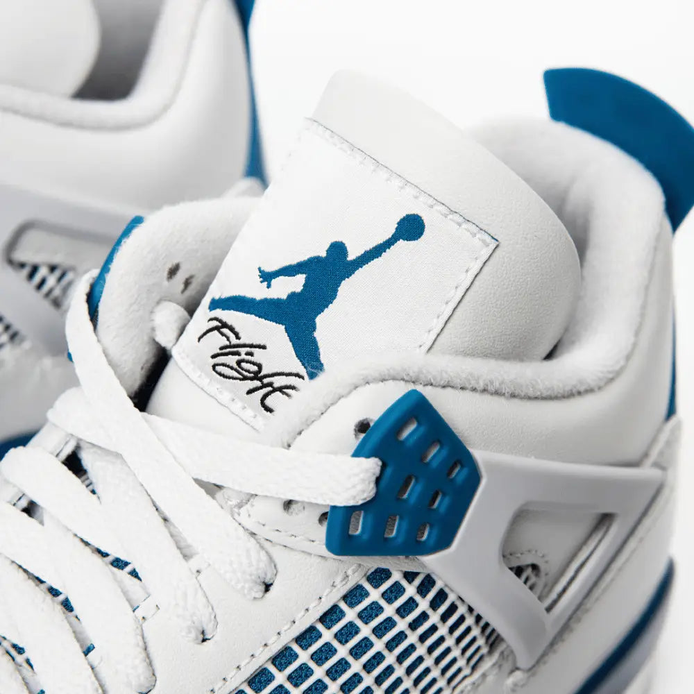 Air Jordan 4 Military Blue