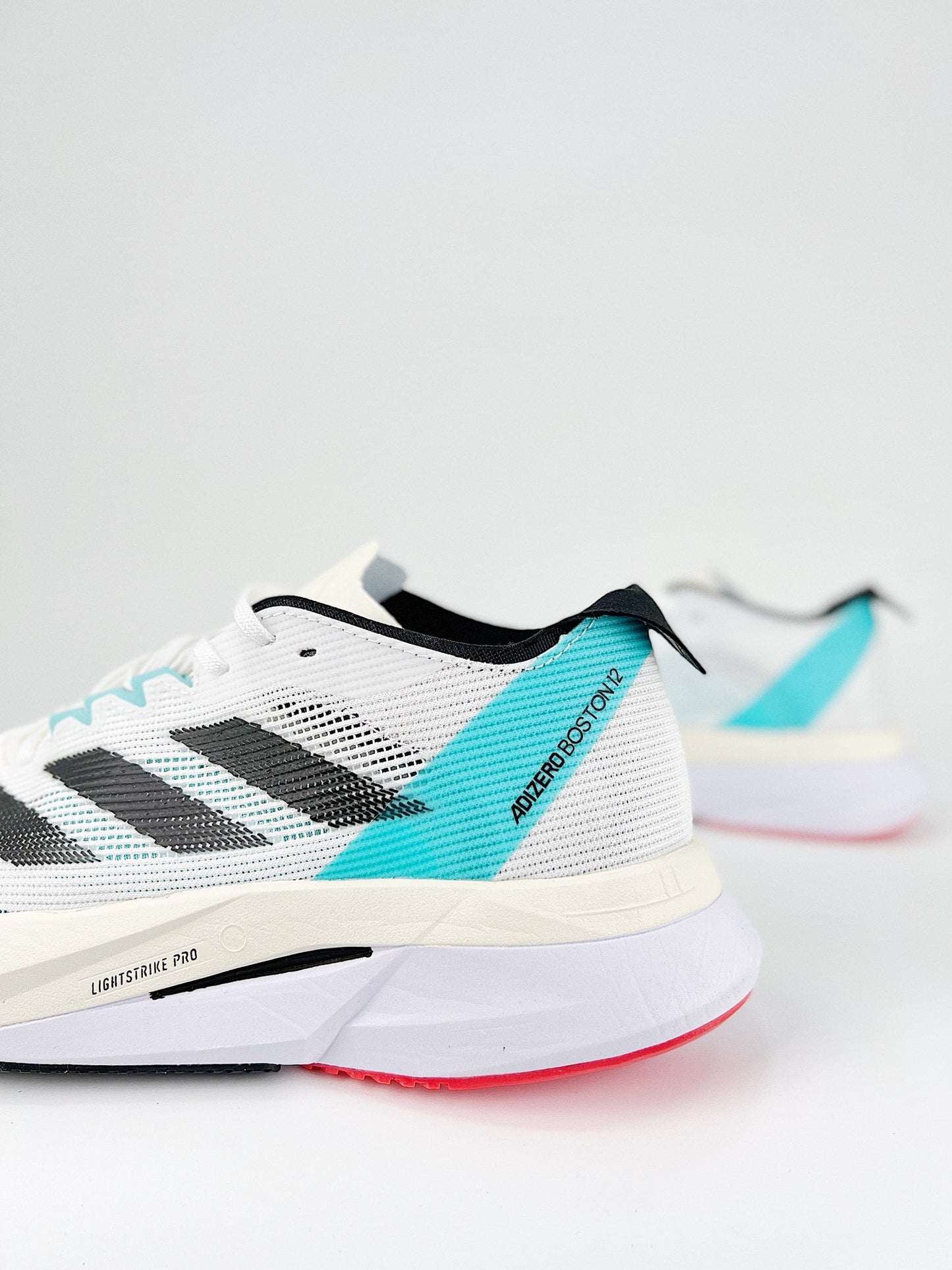 Tênis Adizero Boston 12