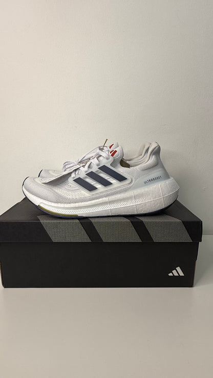 Tênis Adidas UltraBoost Light 23 - PRONTA ENTREGA