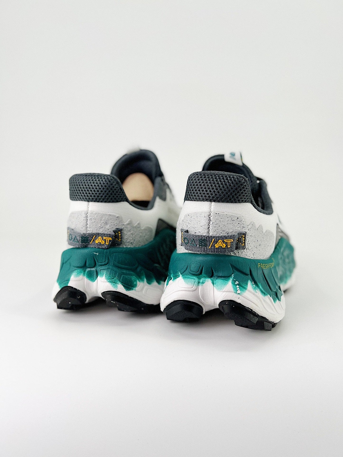 Tênis New Balance Fresh Foam X Trail More V3