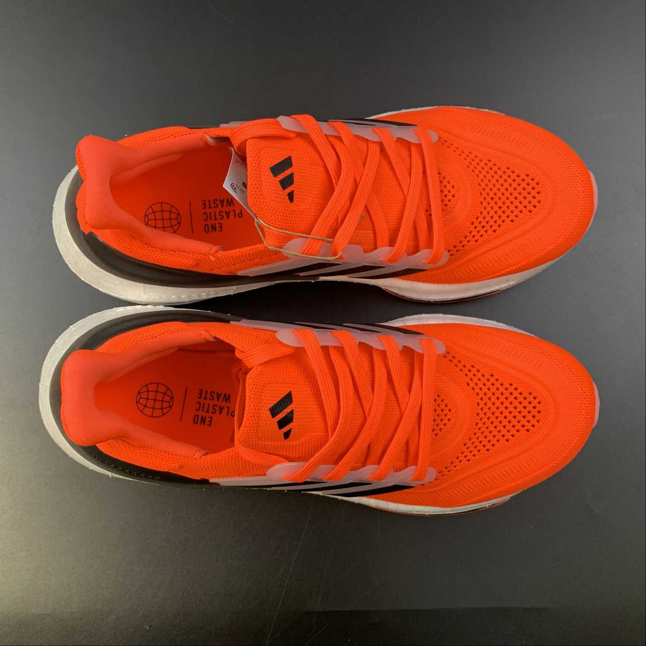 Tênis Adidas UltraBoost Light 23