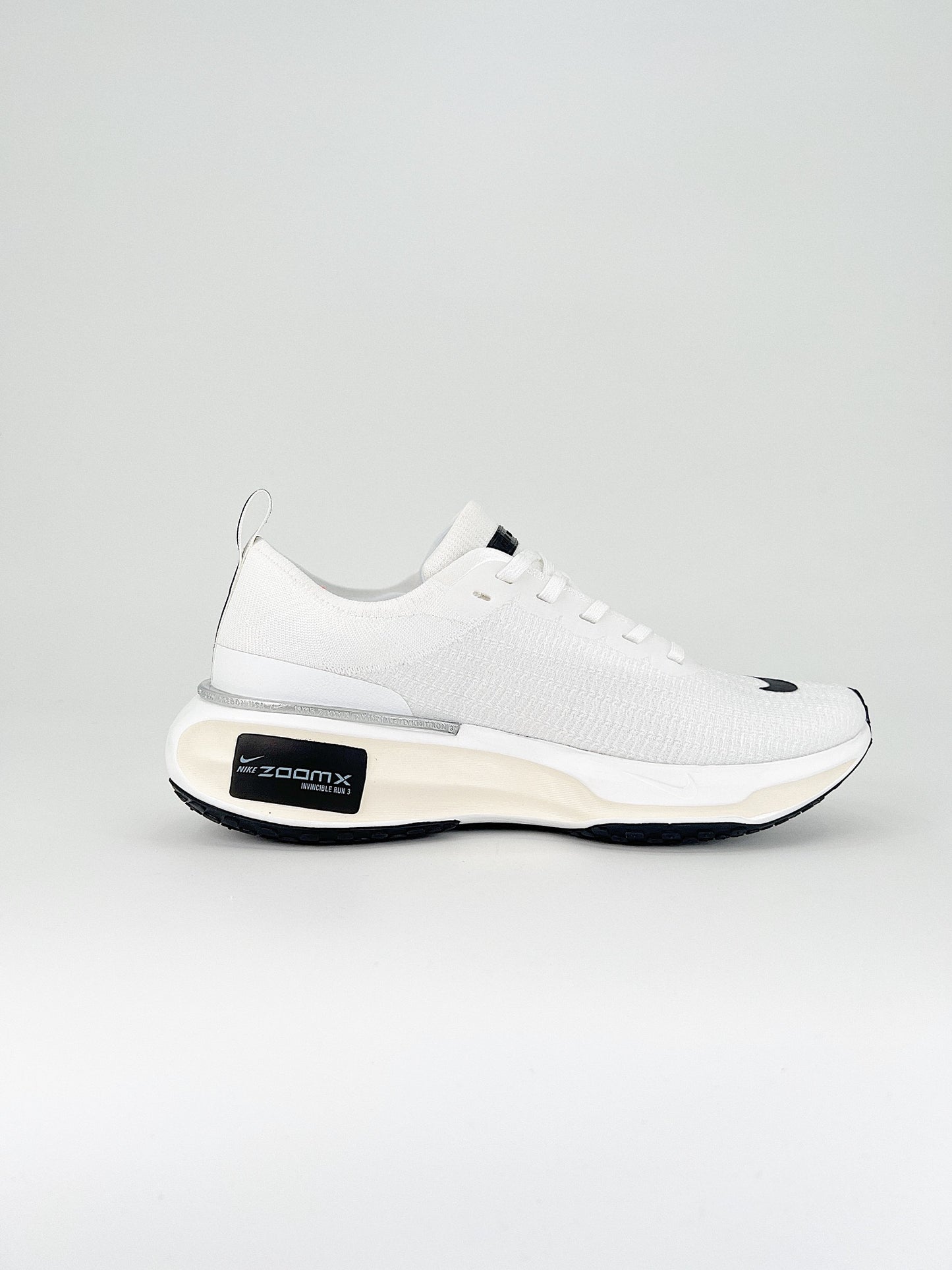 Tênis Nike Invincible 3