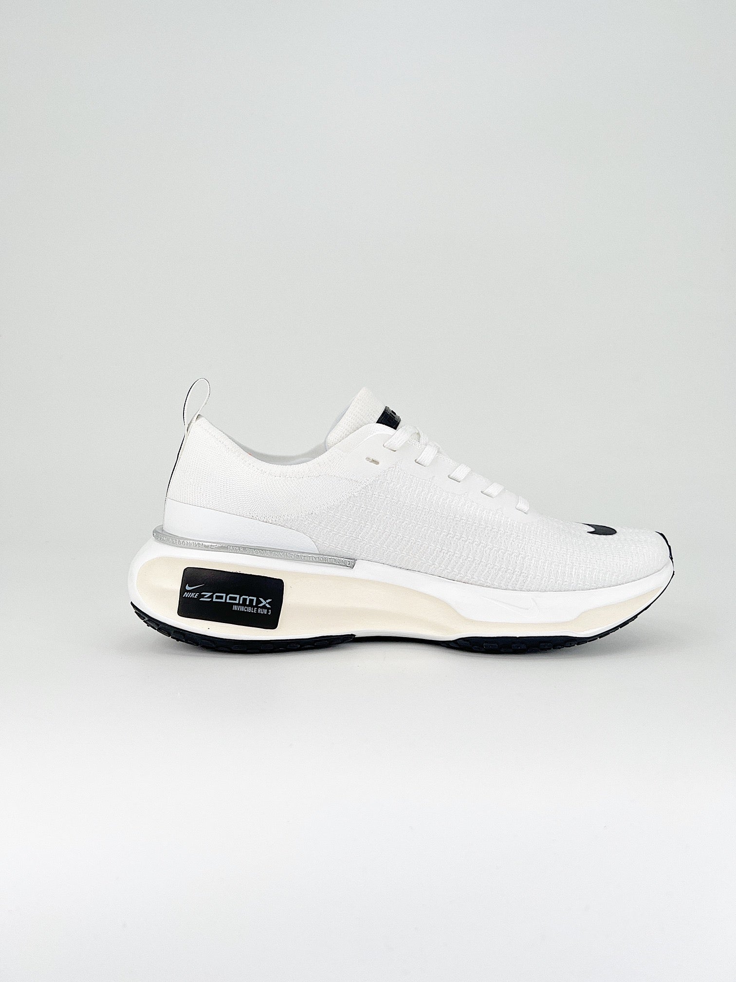 Tênis Nike Invincible 3