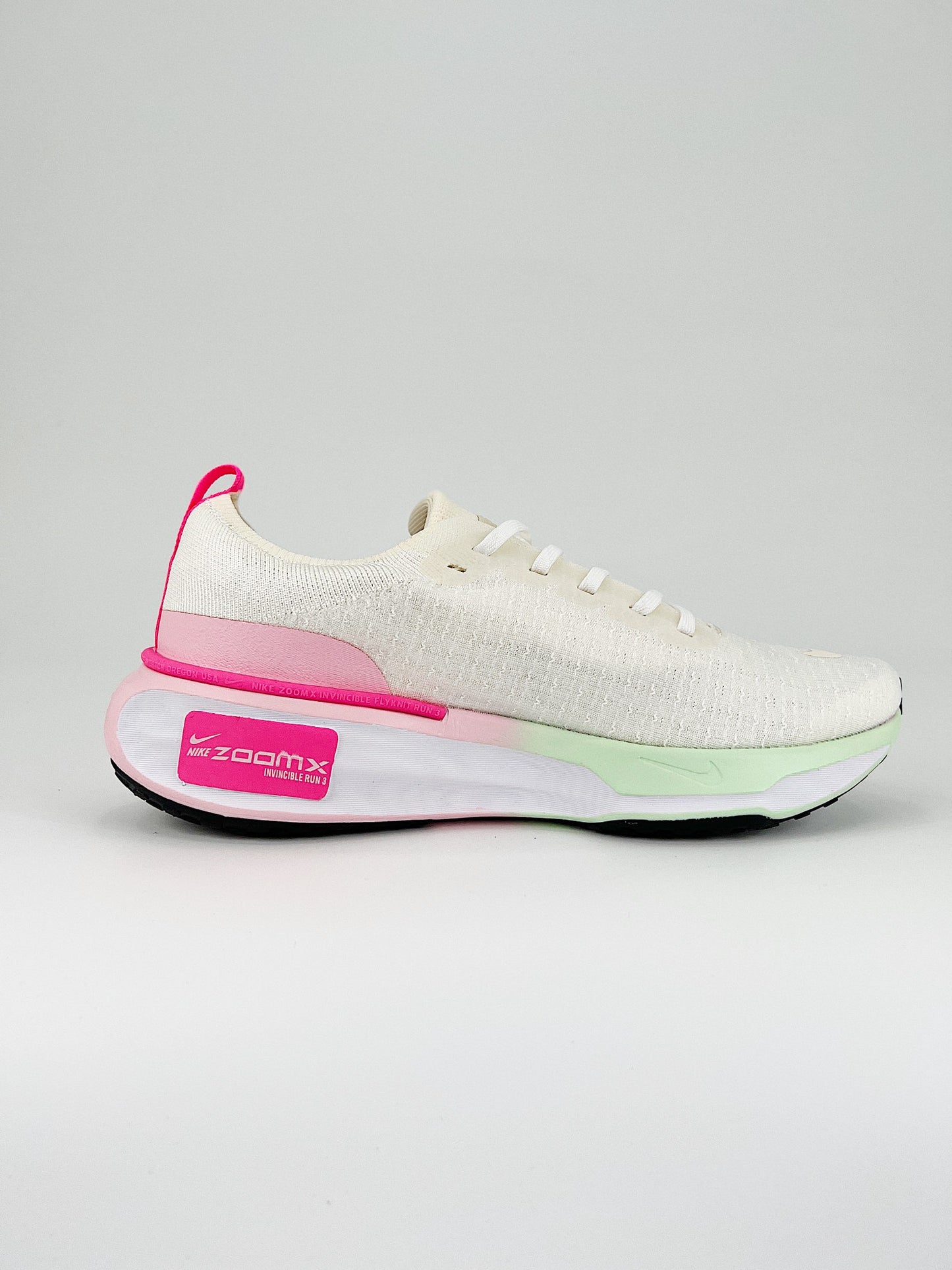 Tênis Nike Invincible 3