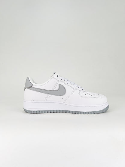 Nike Air Force 1 Low White Light Smoke Grey