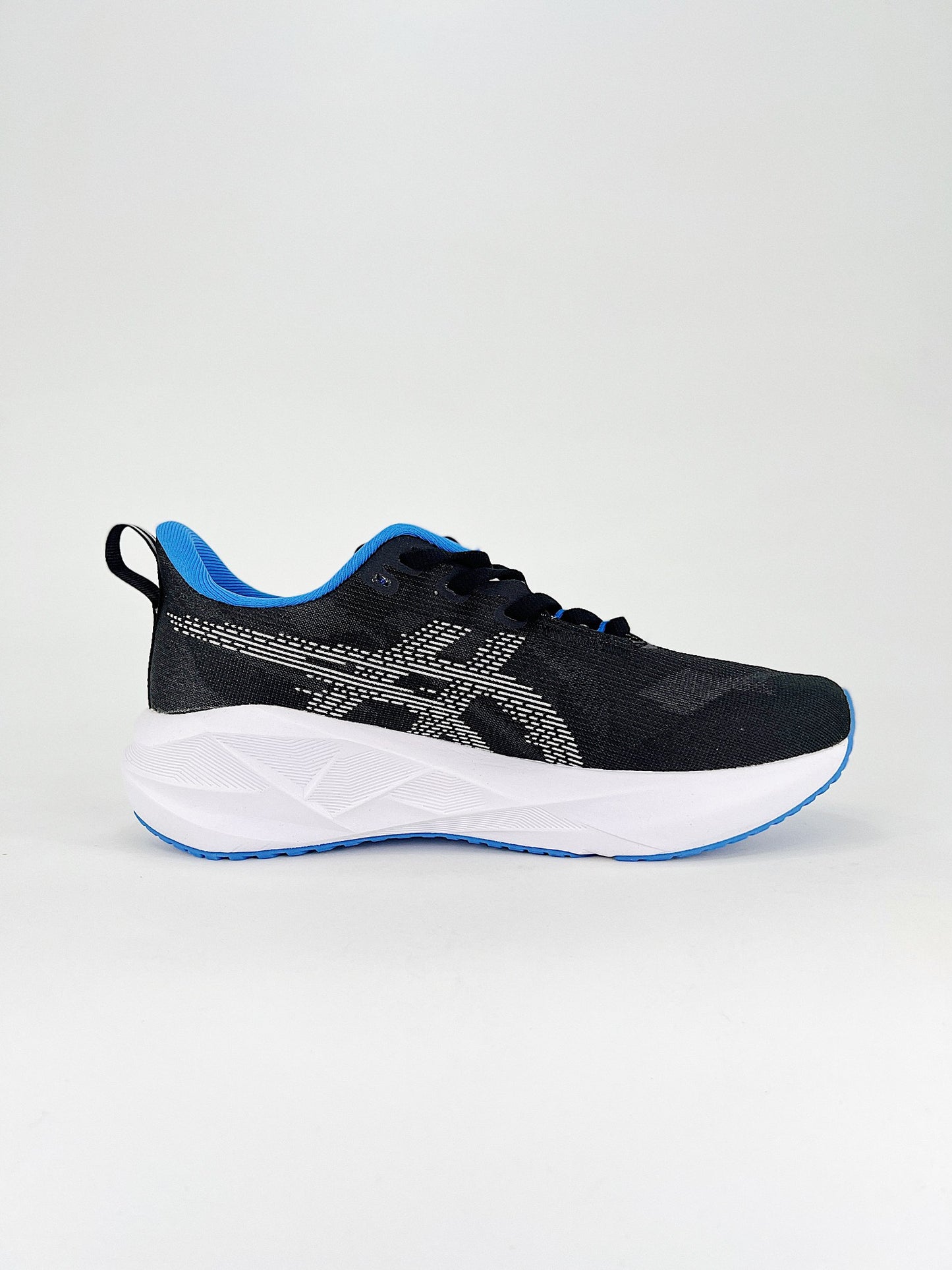 Tênis Asics Novablast 5