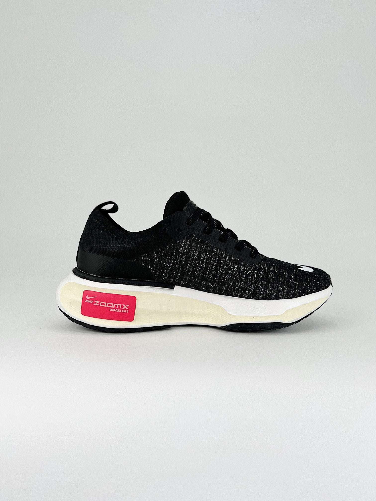 Tênis Nike Invincible 3