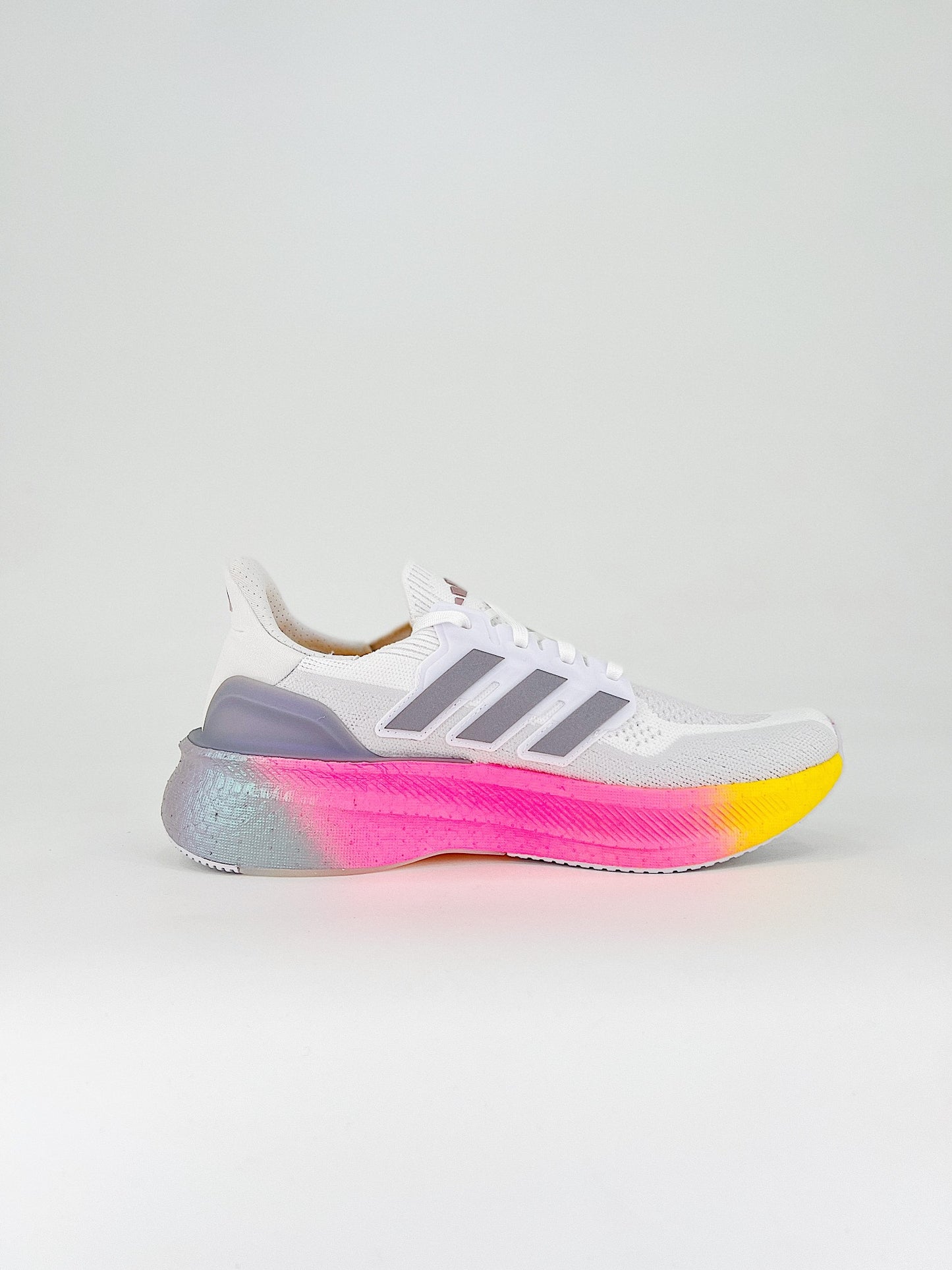 Tênis Adidas Ultraboost 5