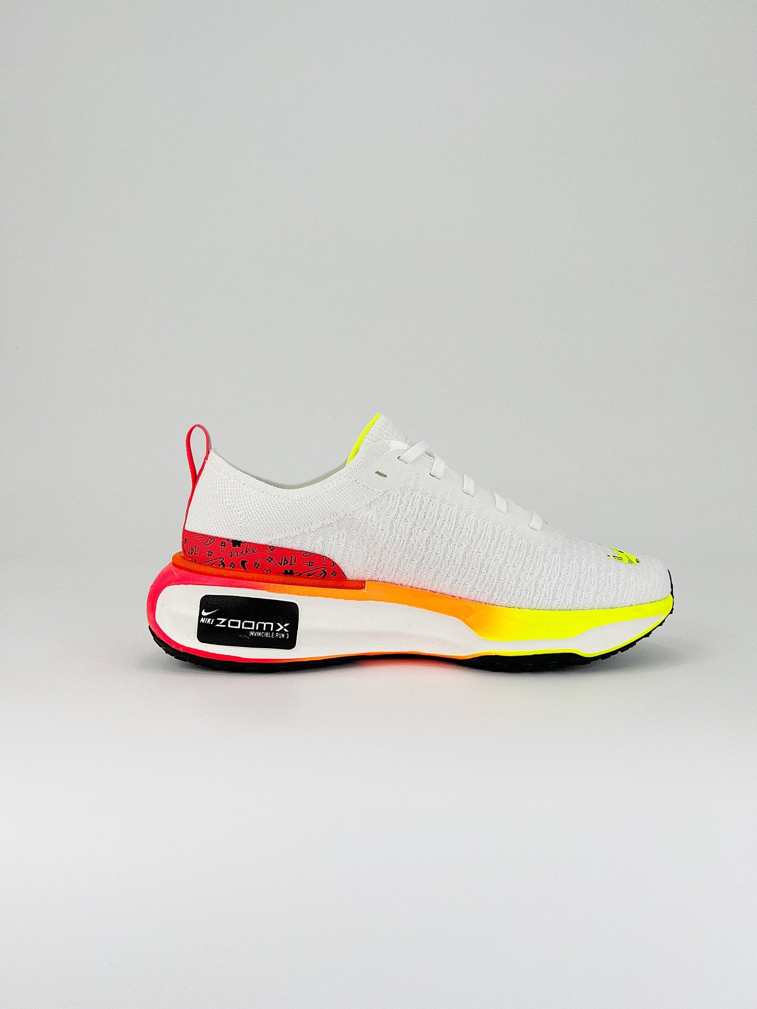 Tênis Nike Invincible 3