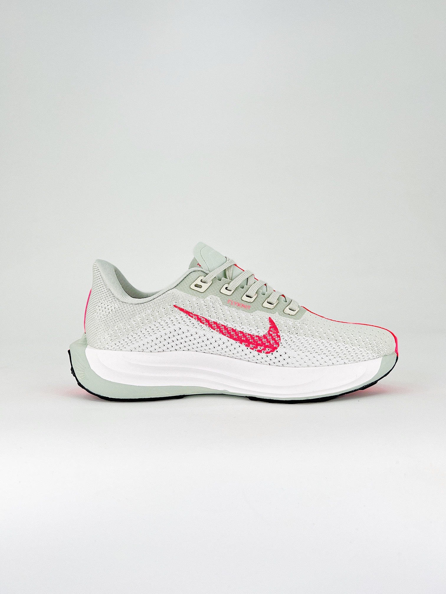 Tênis Nike Pegasus Plus