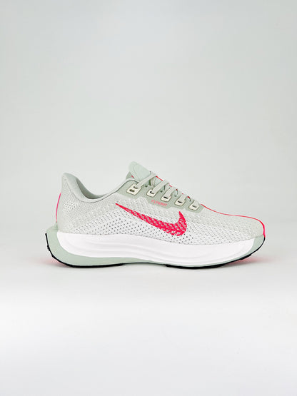 Tênis Nike Pegasus Plus