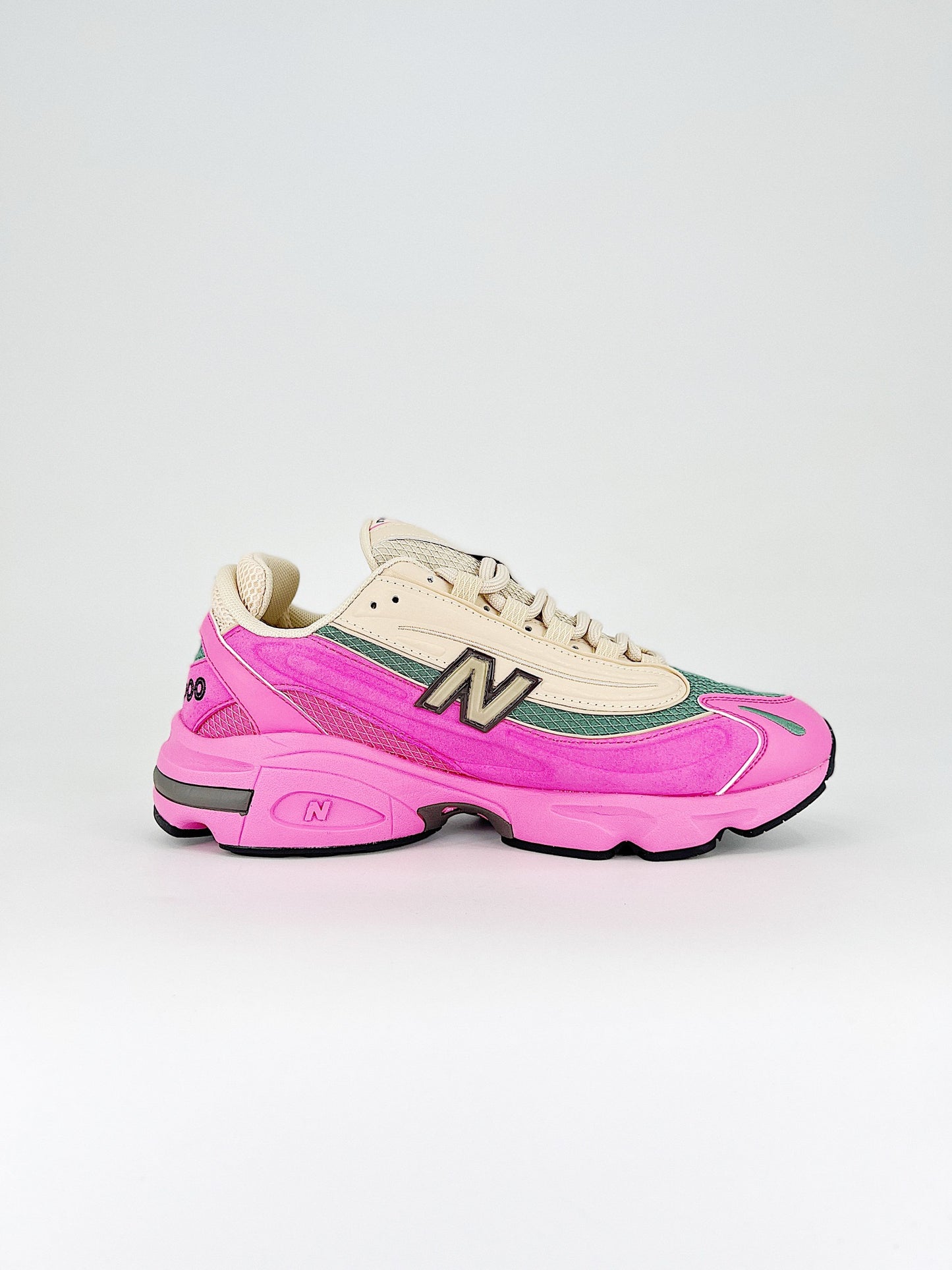 New Balance 1000 Real Pink Sandstone