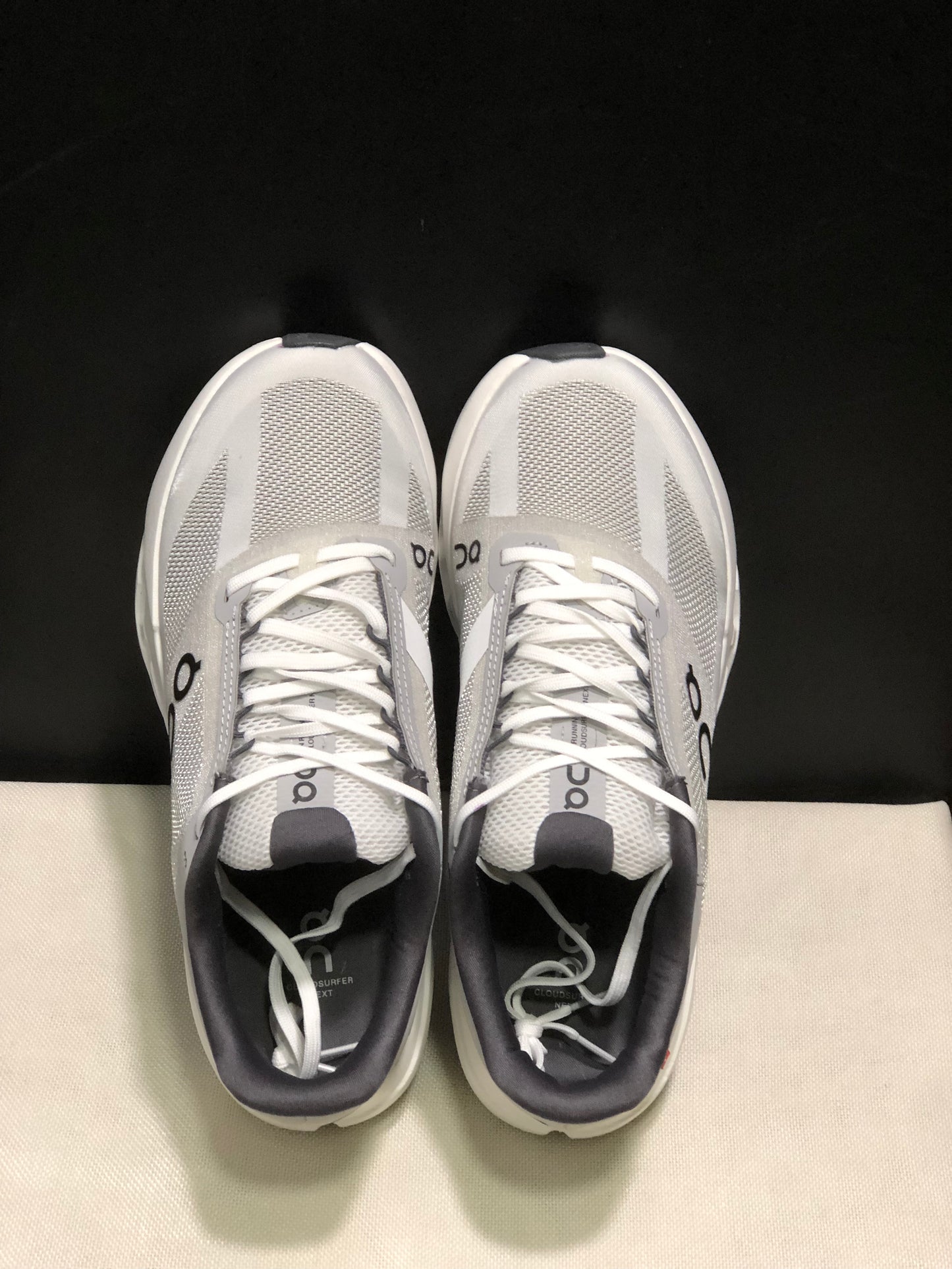 Tênis On Running Cloudsurfer Next