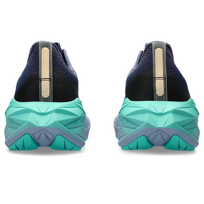 Tênis Asics Novablast 4