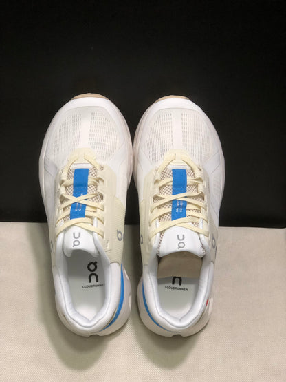 Tênis On Running Cloudrunner 2