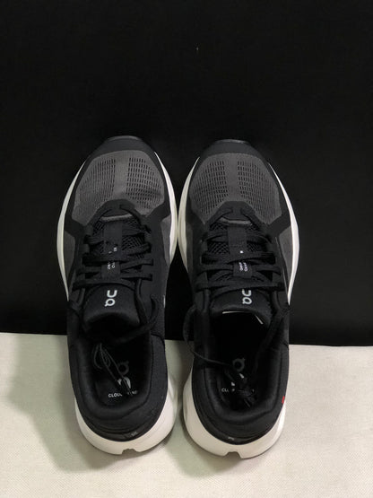Tênis On Running Cloudrunner 2