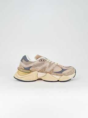 New Balance 9060 Driftwood Castlerock
