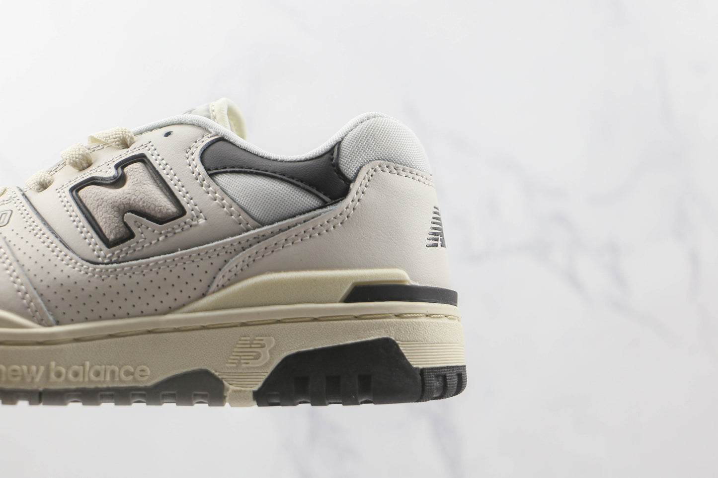 New Balance 550 Sea Salt Black