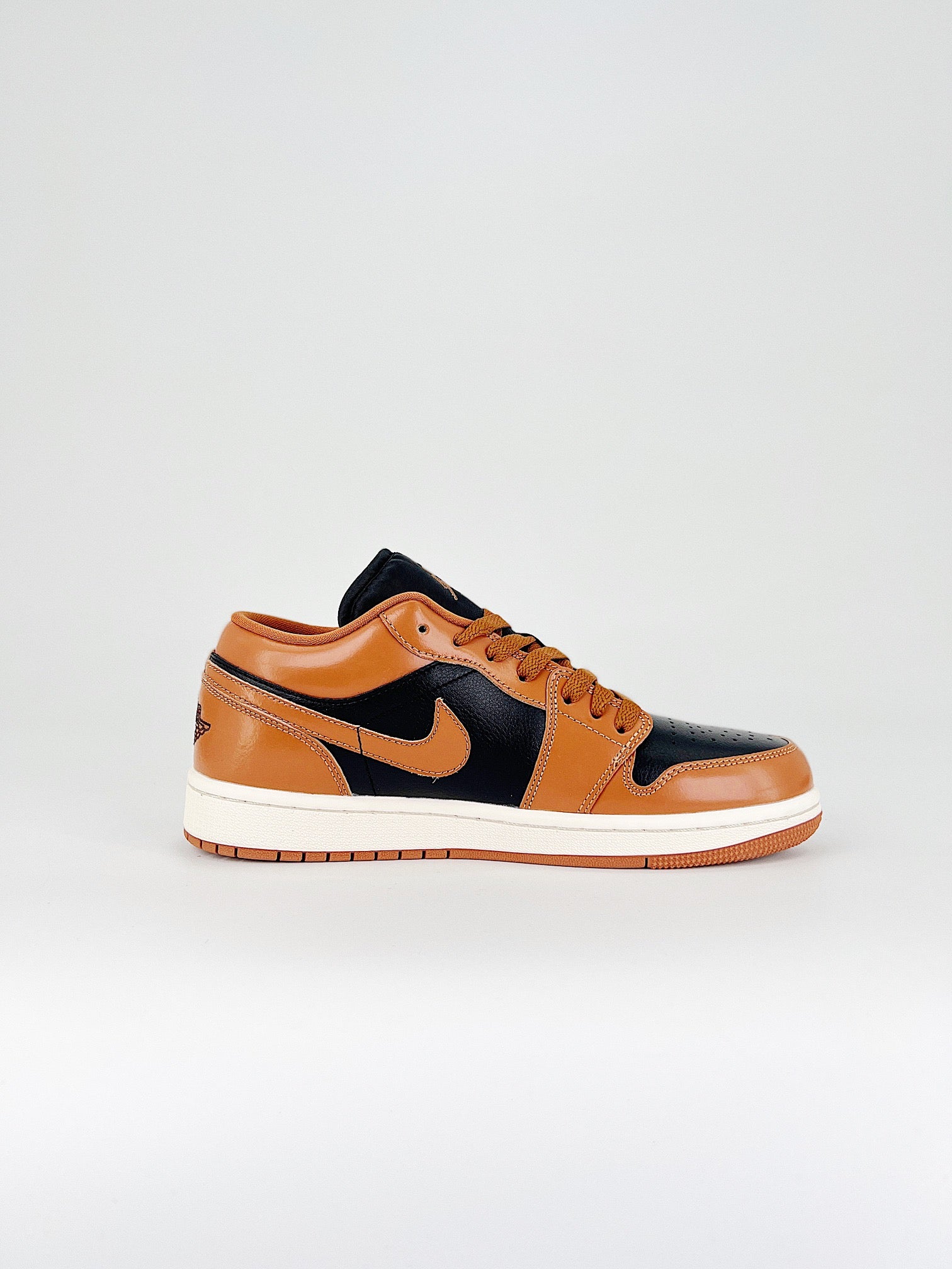 Air Jordan 1 Low Archaeo Brown