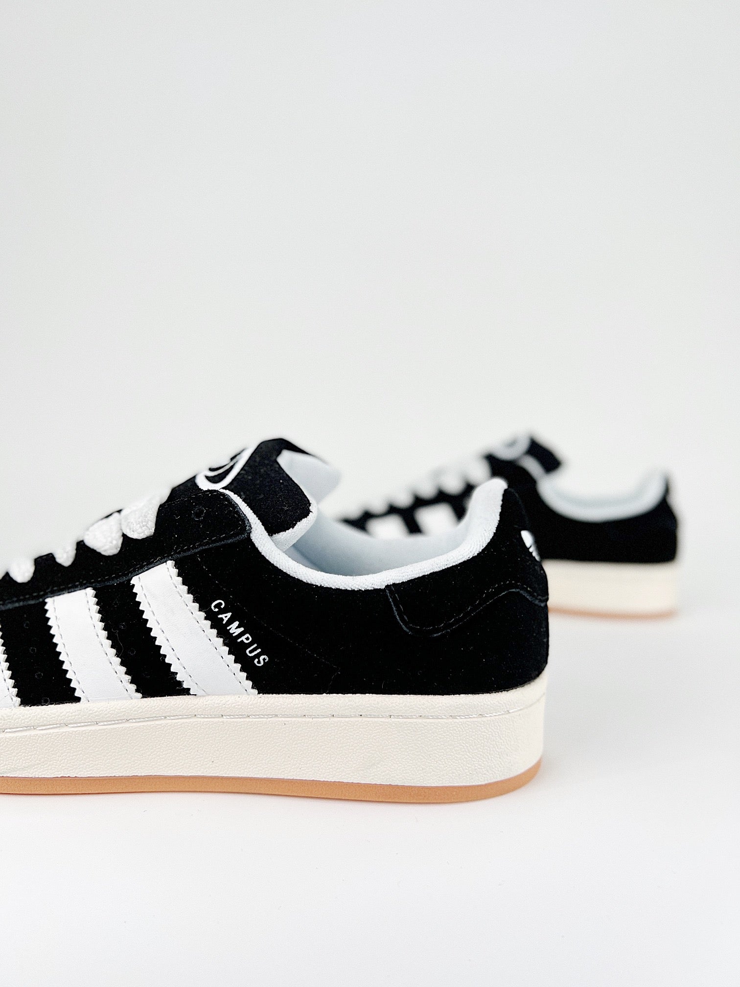 Adidas Campus 00s Core Black Gum