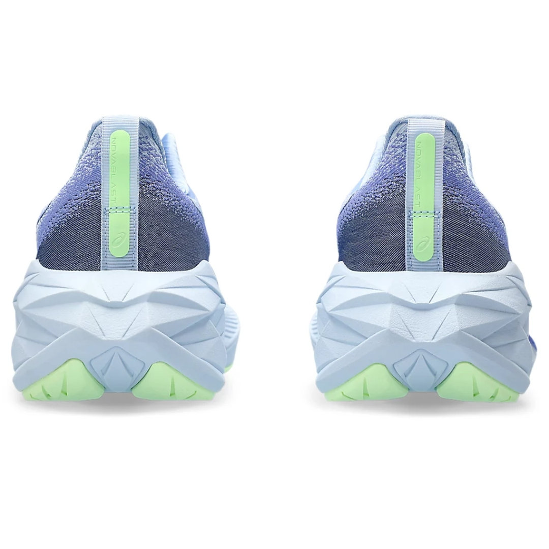 Tênis Asics Novablast 4