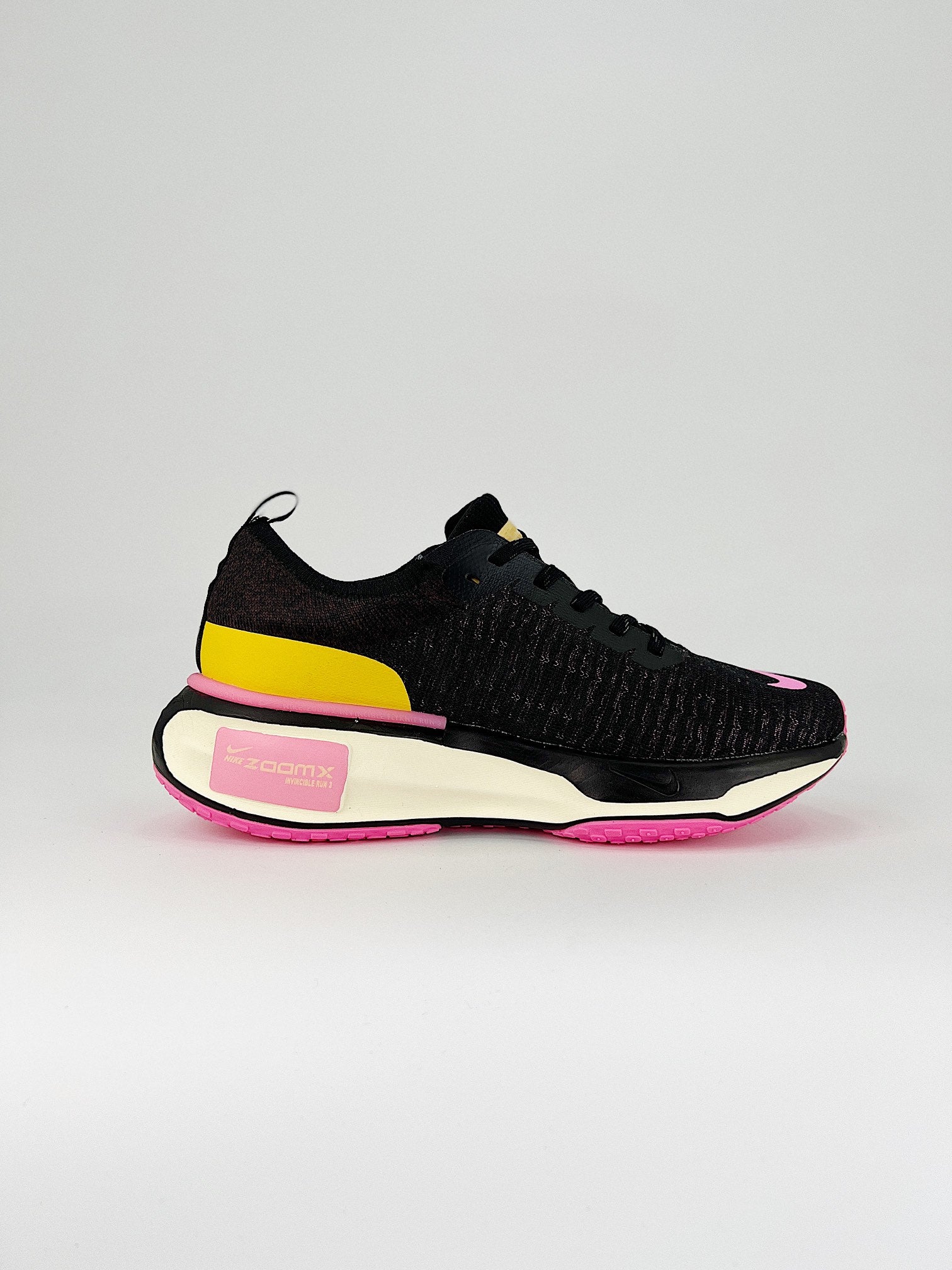 Tênis Nike Invincible 3
