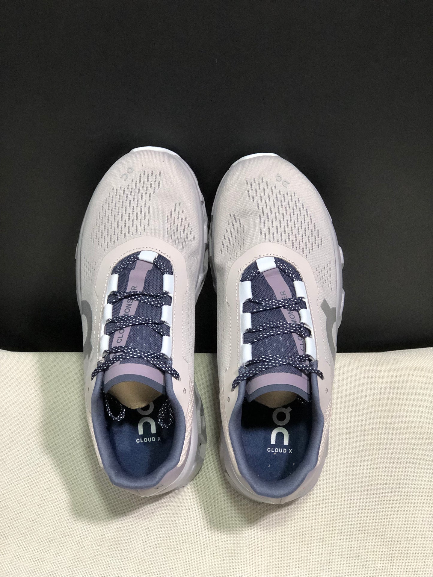 Tênis On Running Cloudmonster