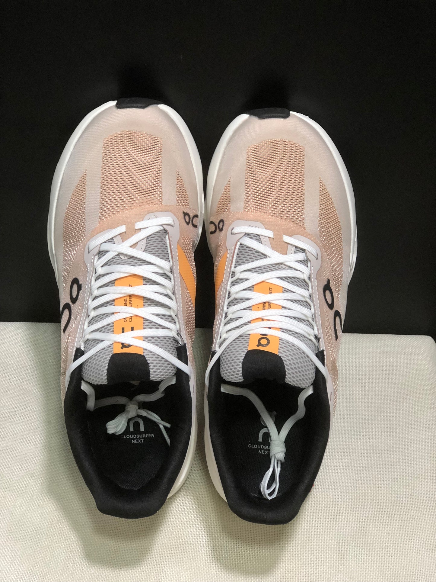 Tênis On Running Cloudsurfer Next